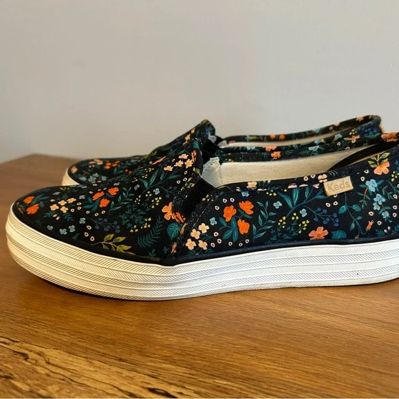 Keds Women's Rifle Paper Slip-On Sneakers 9 - Picture 5 of 7